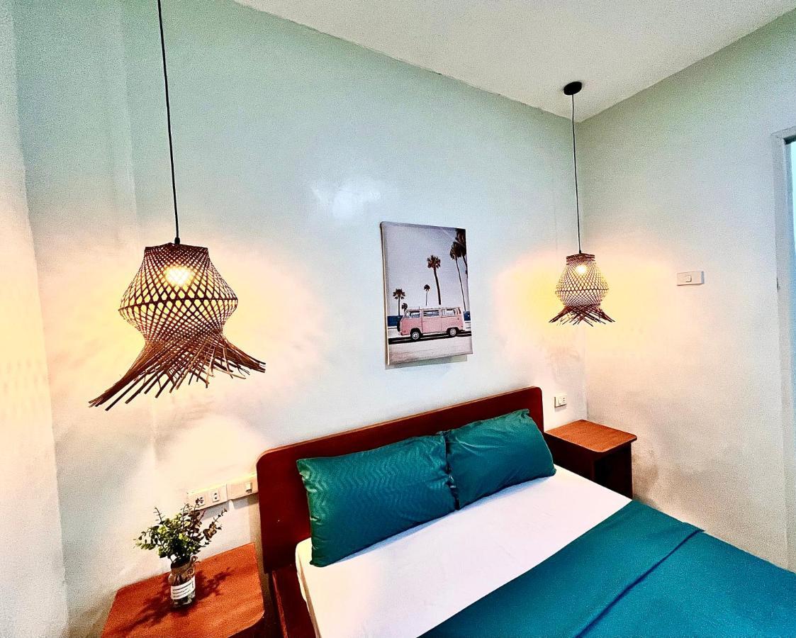 Hotel Pinc General Santos City エクステリア 写真